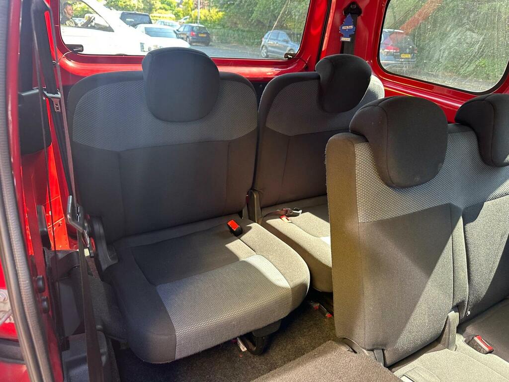 Nissan NV200 1.5 Dci Tekna Swb Euro 6 White #29