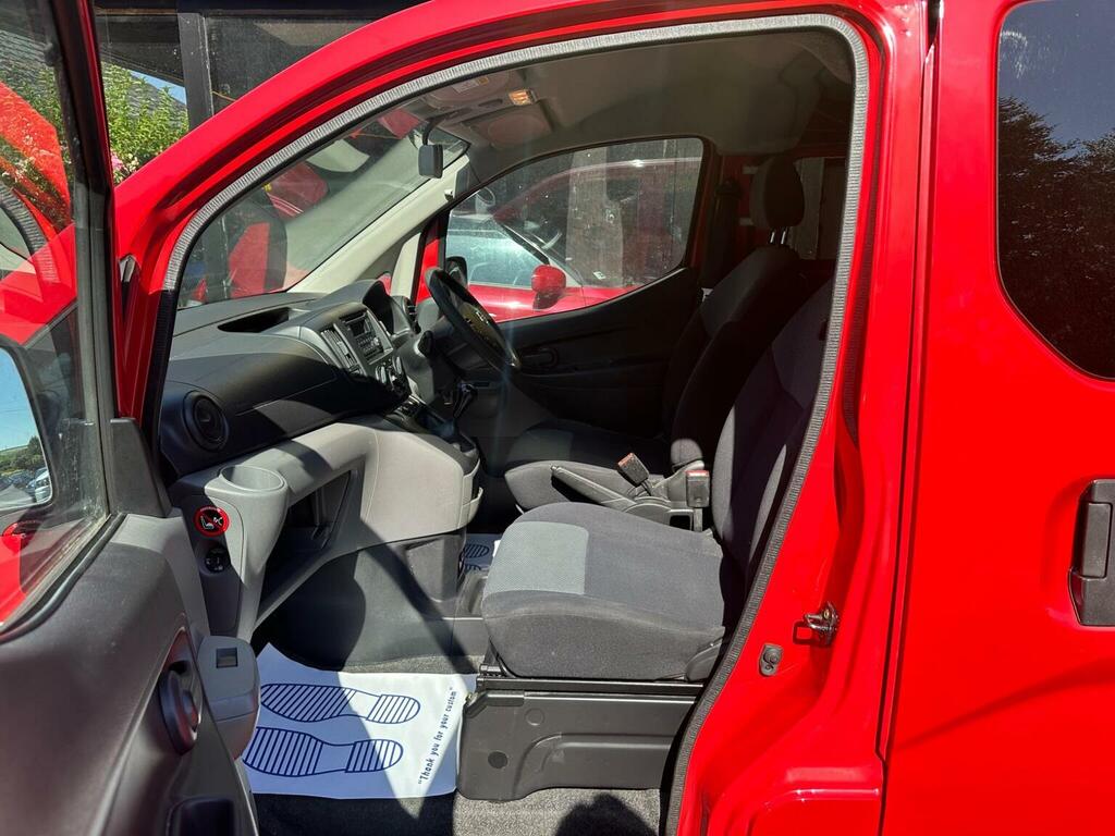 Nissan NV200 1.5 Dci Tekna Swb Euro 6 White #41