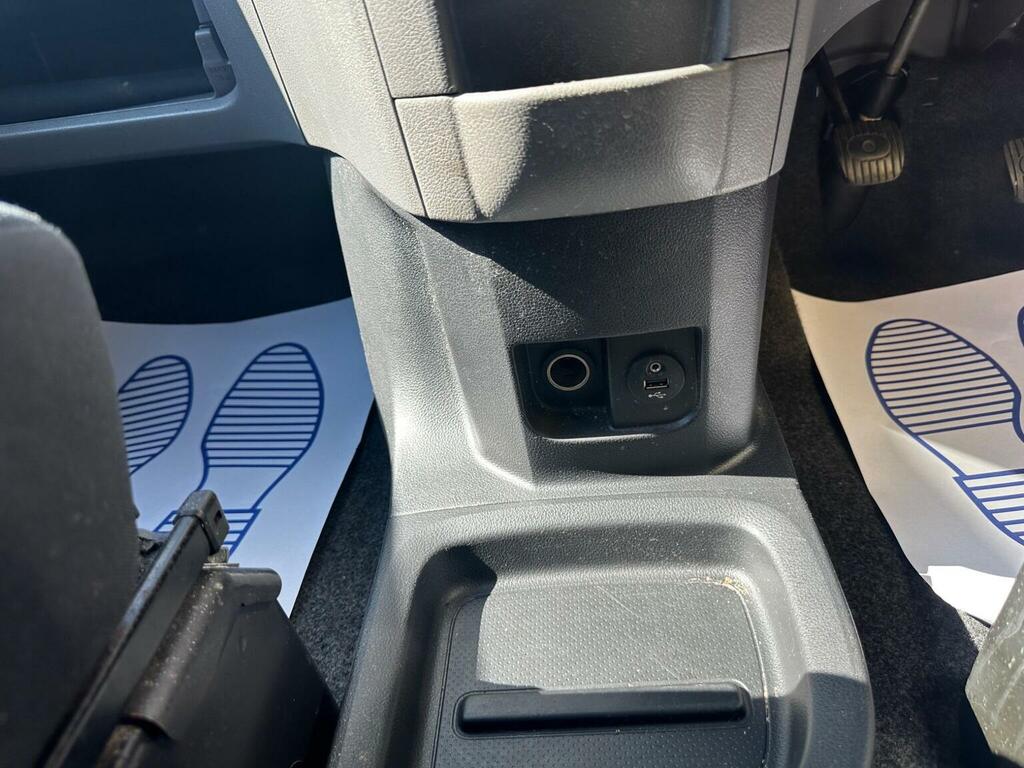 Nissan NV200 1.5 Dci Tekna Swb Euro 6 White #48