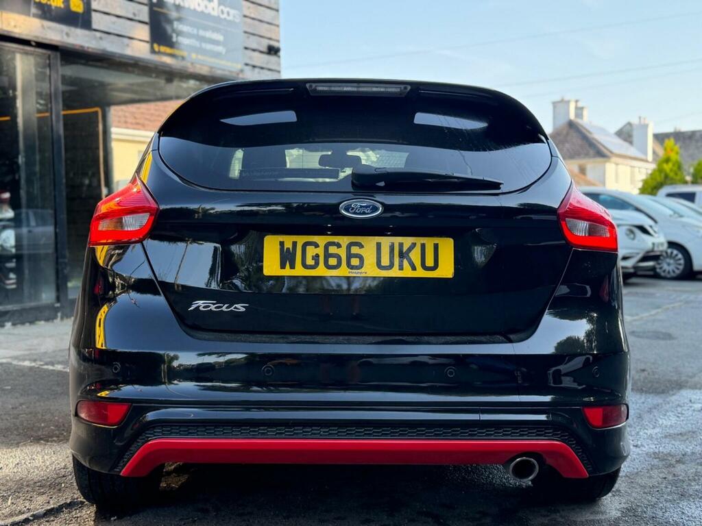 Ford Focus Hatchback 2.0 Tdci Zetec S Black Edition Euro 6 S WG66UKU Black #4