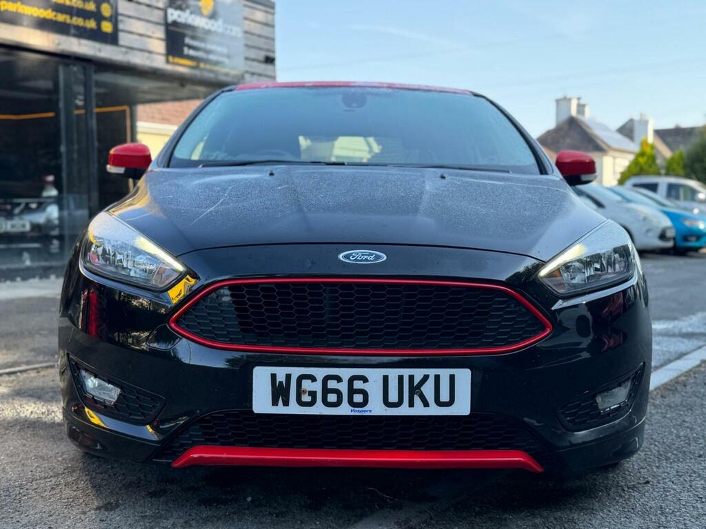 Ford Focus Hatchback 2.0 Tdci Zetec S Black Edition Euro 6 S WG66UKU Black #3