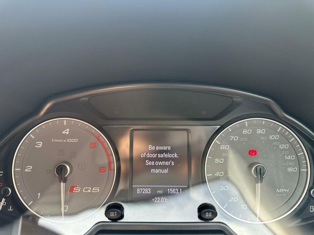 Audi SQ5 3.0 Bitdi V6 White #19