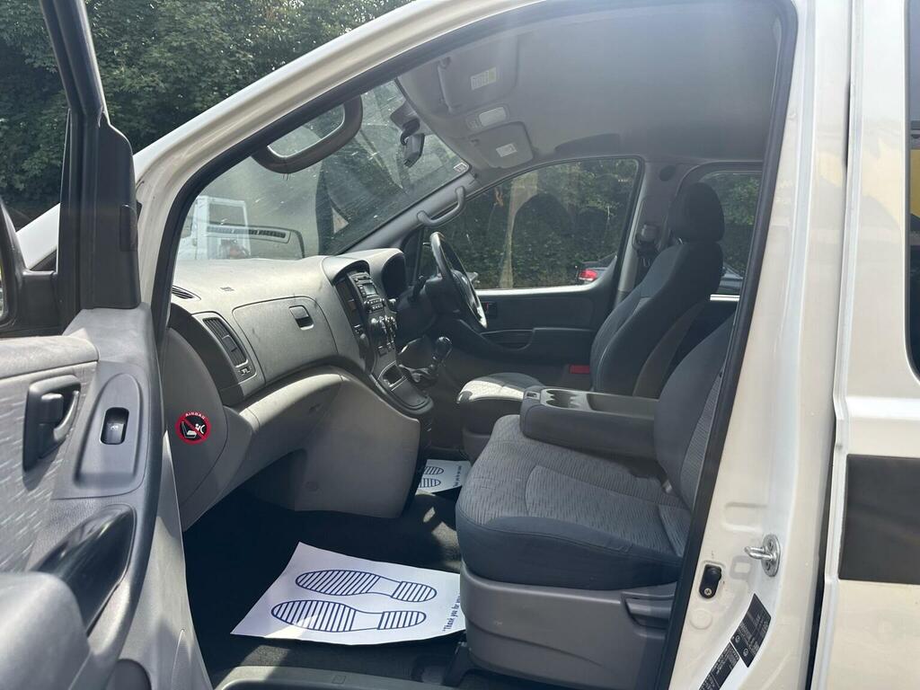 Hyundai iLoad 2.5 Iload Comfort Crdi Silver #39