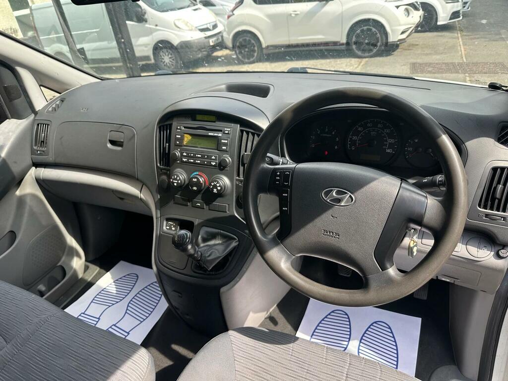 Hyundai iLoad 2.5 Iload Comfort Crdi Silver #11