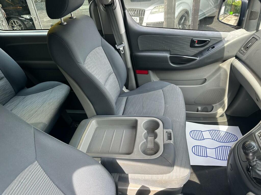 Hyundai iLoad 2.5 Iload Comfort Crdi Silver #20