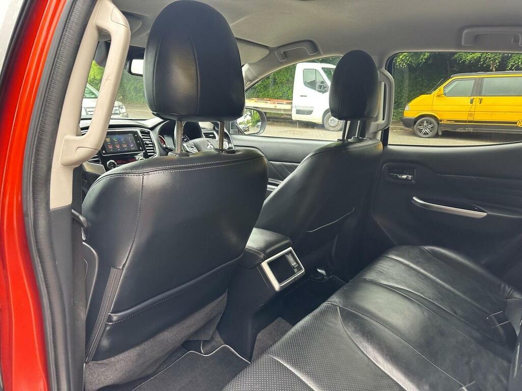 Mitsubishi L200 Double Cab Di-d 150 Barbarian 4Wd 2020 Grey #52