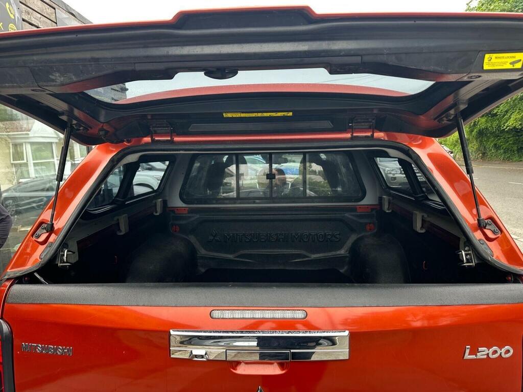Mitsubishi L200 Double Cab Di-d 150 Barbarian 4Wd 2020 Grey #41