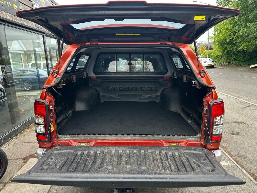 Mitsubishi L200 Double Cab Di-d 150 Barbarian 4Wd 2020 Grey #42