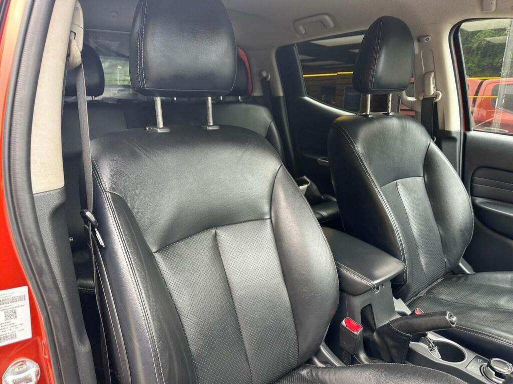 Mitsubishi L200 Double Cab Di-d 150 Barbarian 4Wd 2020 Grey #9