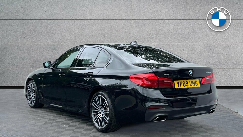 BMW 5 Series 530D Xdrive M Sport Saloon YF69UNG Black #4