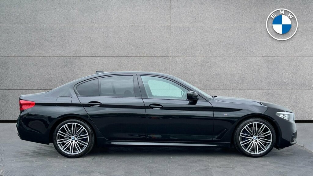 BMW 5 Series 530D Xdrive M Sport Saloon YF69UNG Black #5