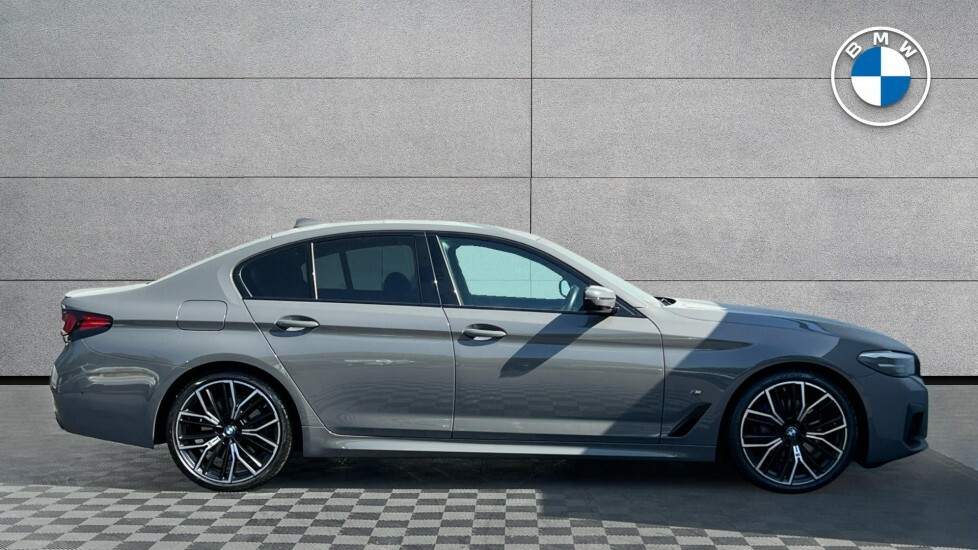 BMW 5 Series 520D Xdrive M Sport Saloon Grey #6