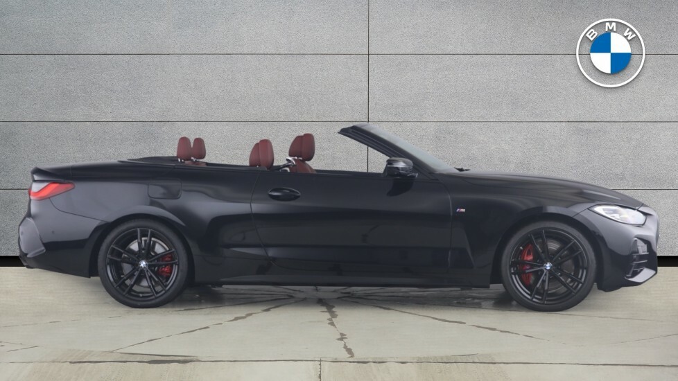 BMW 4 Series M440i Xdrive Convertible Black #6
