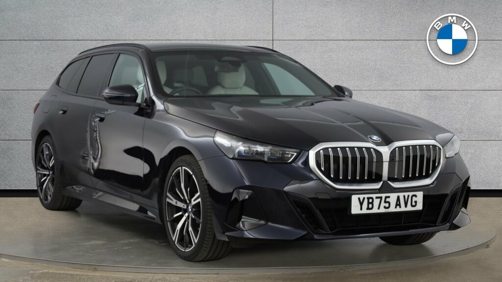 BMW 5 Series 520I M Sport Touring Black #2