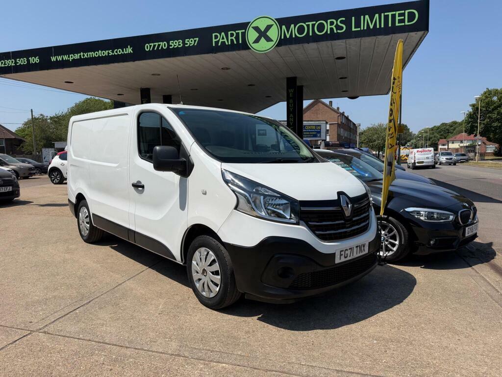 Renault Trafic 2.0 Dci Energy 28 Business Swb Standard Roof Euro White