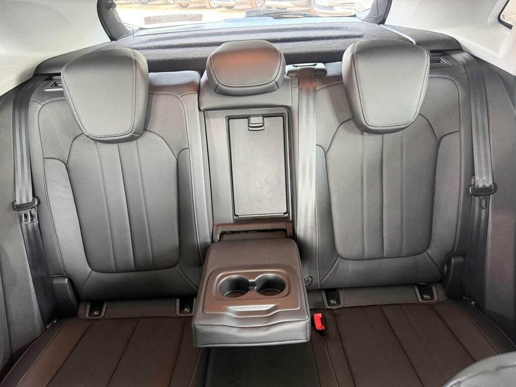 Vauxhall Grandland X Black #21