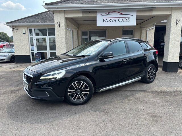 Volvo V40 Cross Country T3 Nav Plus Hatchback Black #4