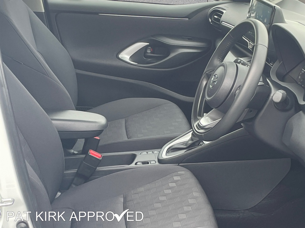 Mazda 2 1.5I Hybrid Exclusive Line Cvt CVZ1090 White #5