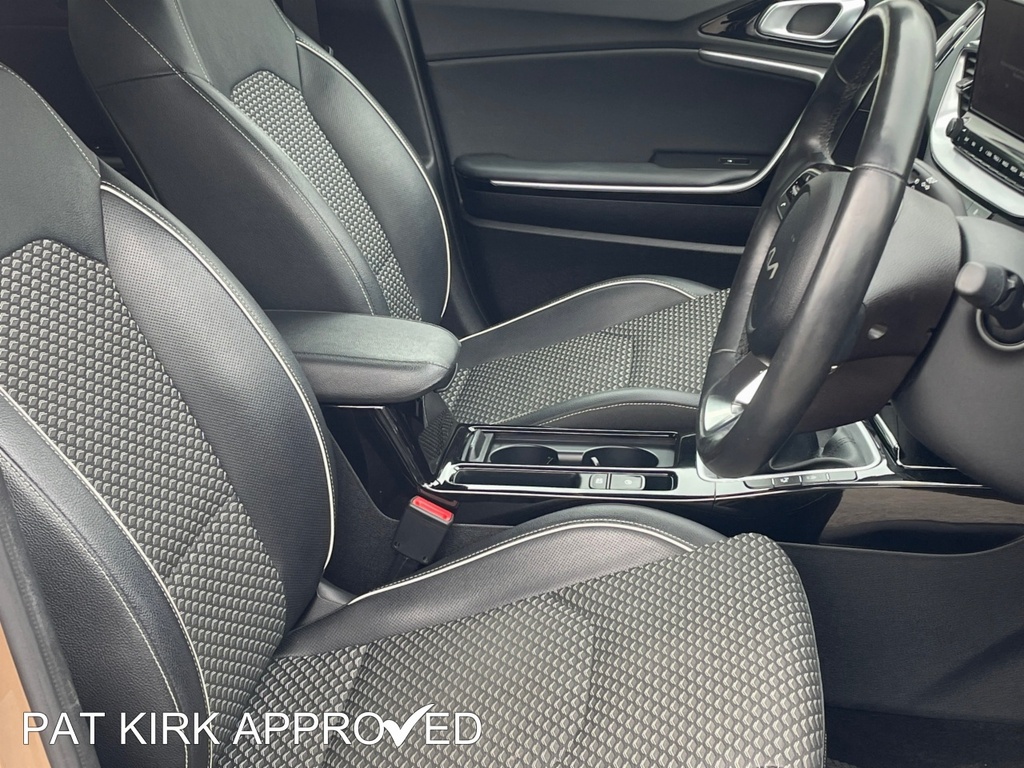 Kia Xceed 1.5T Gdi Isg 3 CK71VBT Brown #5