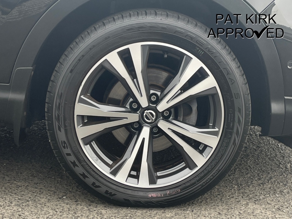 Nissan Qashqai 1.5 Dci 115 N-connecta CVZ4260 Black #6