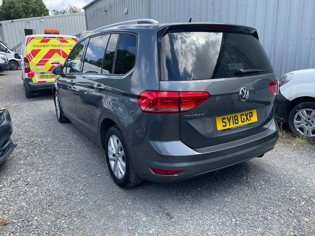 Volkswagen Touran 1.6 Tdi Se Family Dsg Euro 6 Ss Grey #3