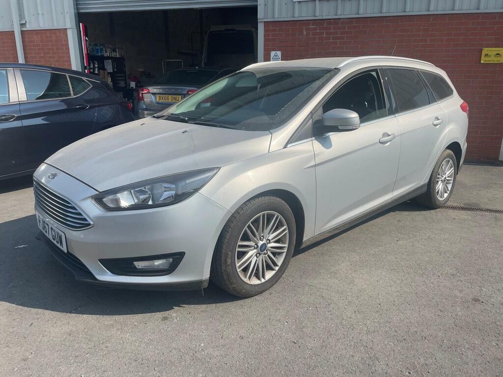 Ford Focus 1.5 Tdci Zetec Edition Euro 6 Ss Silver