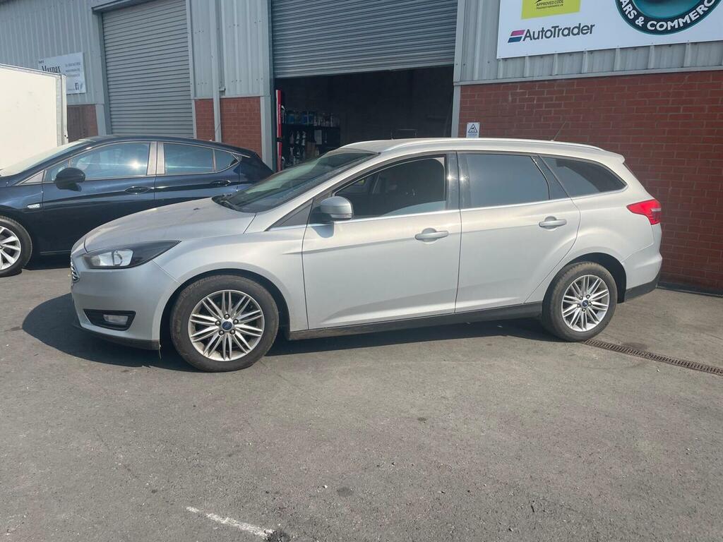 Ford Focus 1.5 Tdci Zetec Edition Euro 6 Ss FJ67GUW Silver #5