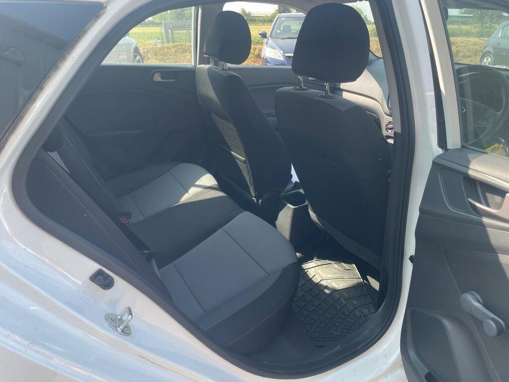 Hyundai I20 Se Black #24