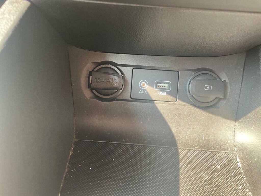 Hyundai I20 Se Black #26