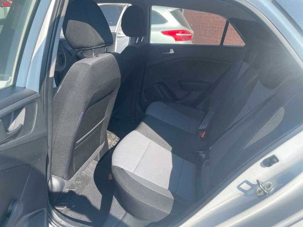 Hyundai I20 Se Black #28