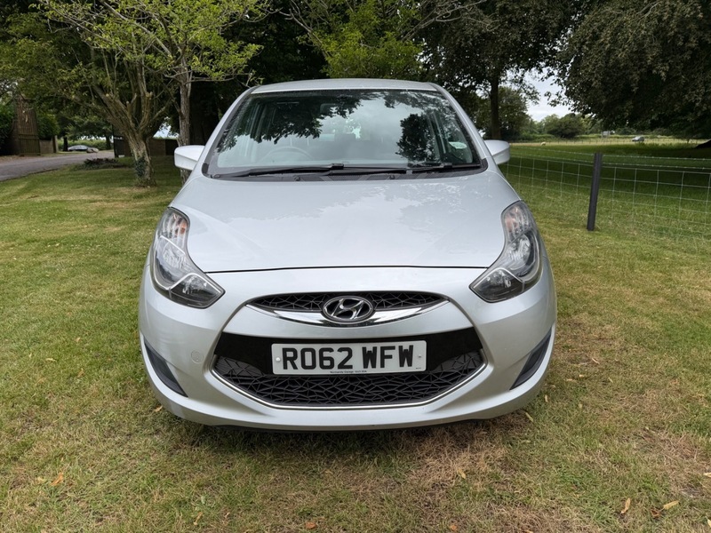 Hyundai Ix20 Active Silver #2