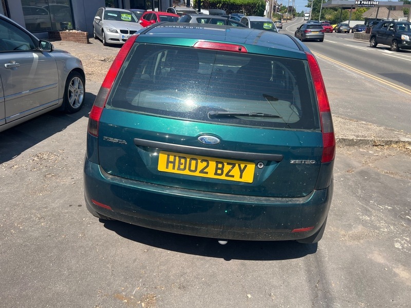 Ford Fiesta 16V Zetec Green #5