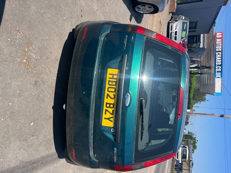 Ford Fiesta 16V Zetec Green #6