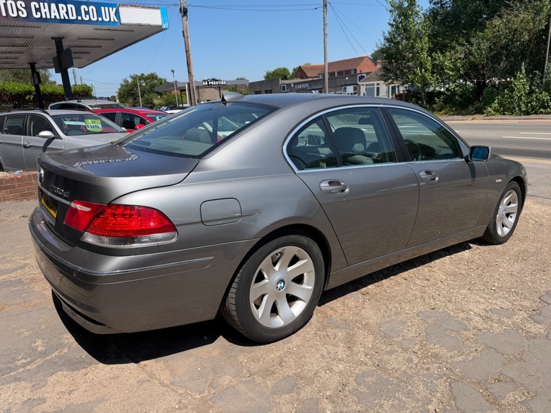BMW 7 Series 730D Se Grey #4