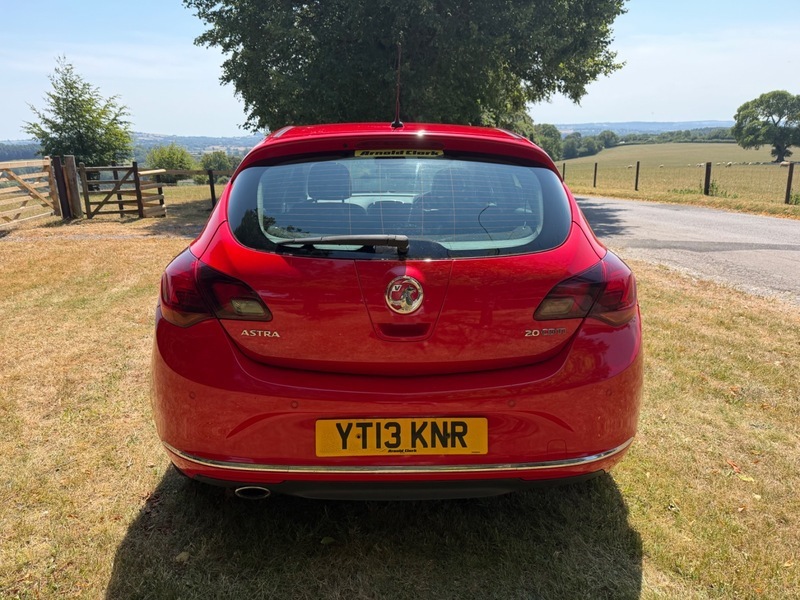 Vauxhall Astra Elite Cdti Red #6