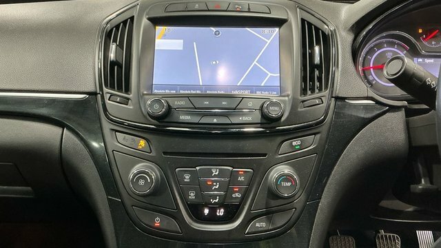 Vauxhall Insignia 2.0 Cdti Ecoflex Tech Line Sports Tourer Diese Silver