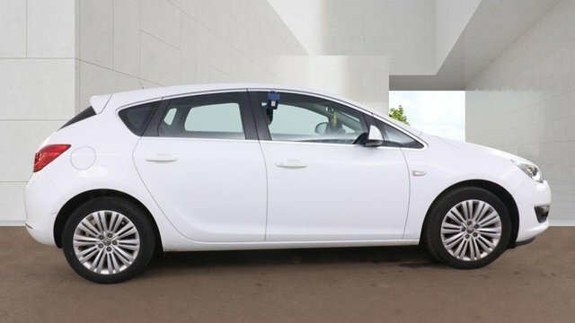 Vauxhall Astra 1.4I Excite Hatchback Euro 6 10 White #6