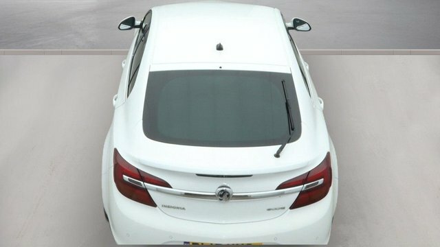 Vauxhall Insignia 2.0 Cdti Ecoflex Sri Nav Hatchback Manu White #4