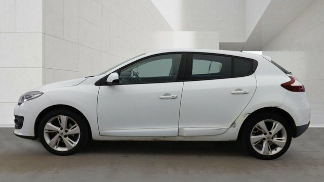 Renault Megane 1.5 Dci Energy Dynamique Tomtom Hatchback Dies White #5