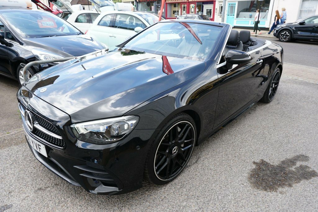 Mercedes-Benz E Class 2.0 E300h Mhev Amg Line Night Edition Premium Plu KE21YVF Black #4