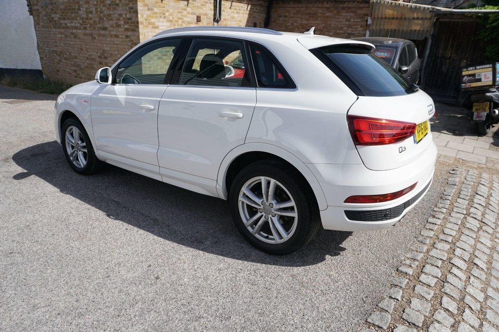 Audi Q3 2.0 Tdi S Line Euro 6 Ss White #4