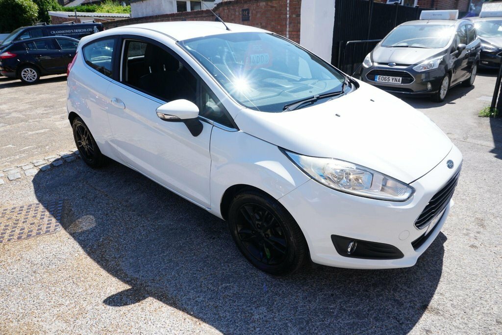 Ford Fiesta 1.0T Ecoboost Zetec Euro 6 Ss White #5