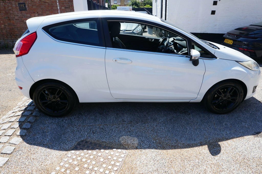 Ford Fiesta 1.0T Ecoboost Zetec Euro 6 Ss White #6