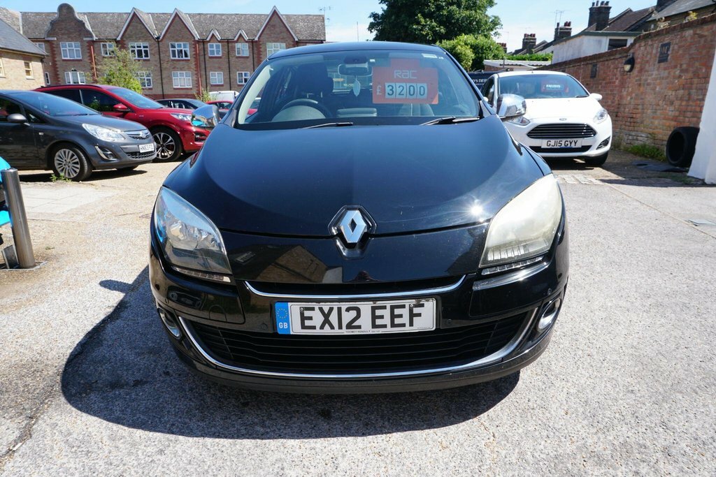 Renault Megane 1.5 Dci Dynamique Tomtom Edc Euro 5 Black #2