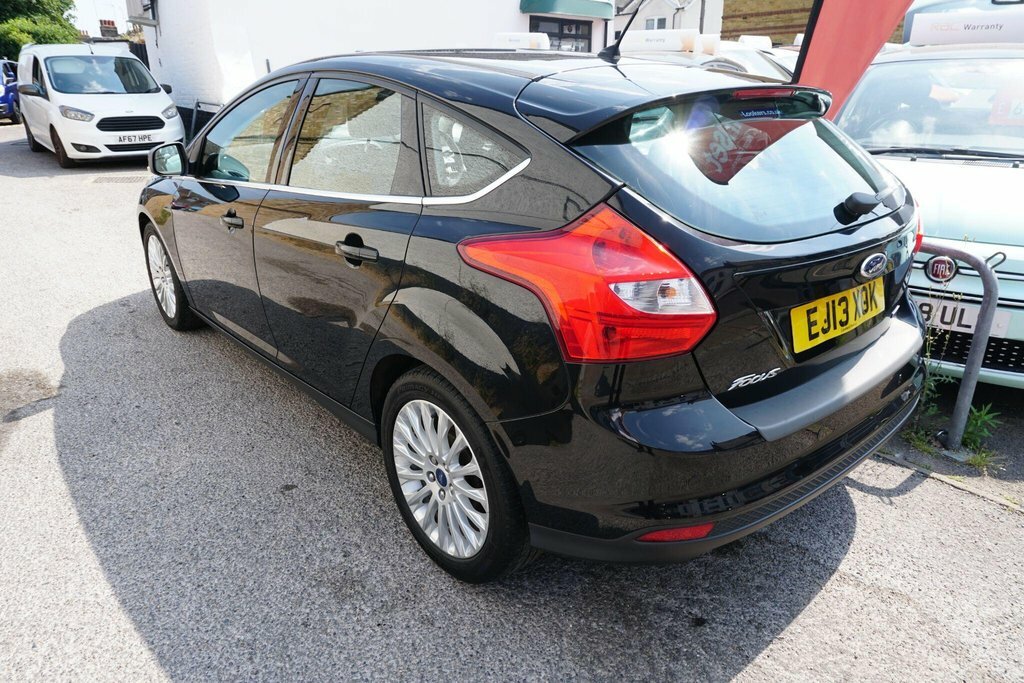 Ford Focus 1.0T Ecoboost Titanium X Euro 5 Ss Black #4