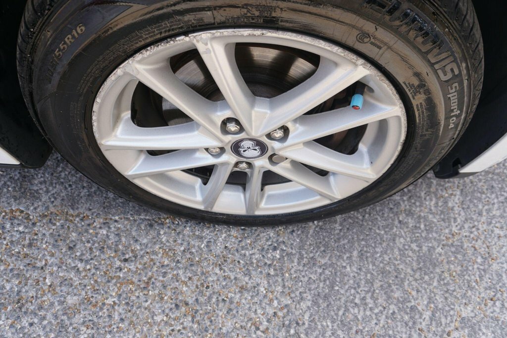 Ford Focus Hatchback Grey #29