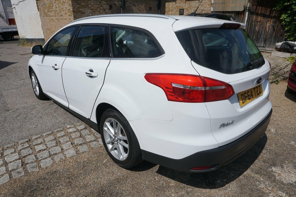 Ford Focus 1.6 Tdci Zetec Euro 5 Ss DF64TZZ White #5