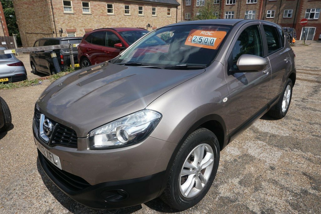Nissan Qashqai 1.6 Acenta 2Wd Euro 5 Ss Beige #3