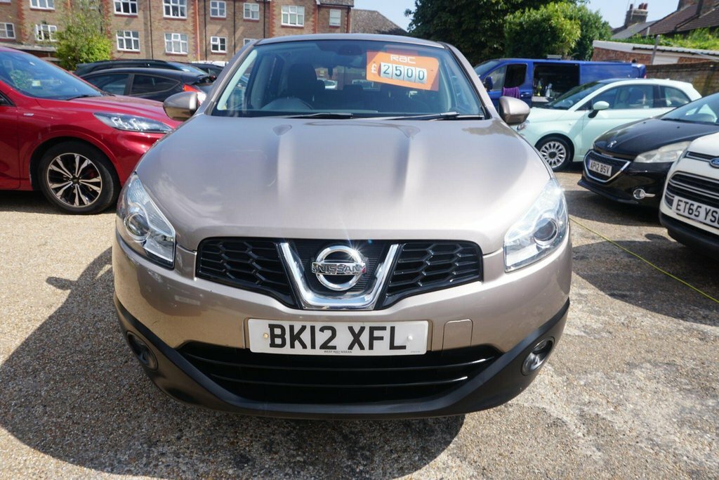 Nissan Qashqai 1.6 Acenta 2Wd Euro 5 Ss Beige #2
