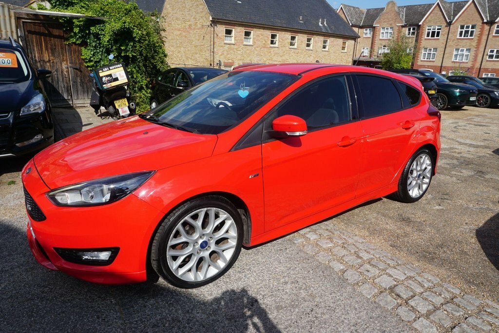 Ford Focus 1.0T Ecoboost St-line Euro 6 Ss Red #3